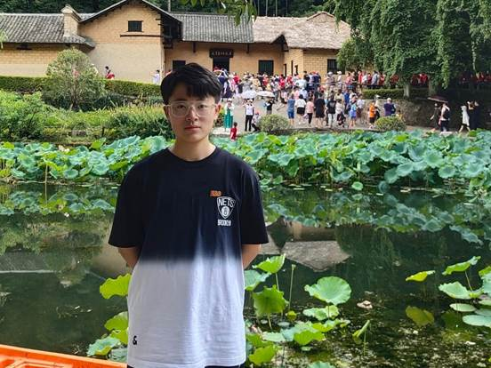 91大神
 梁采莹 (2)